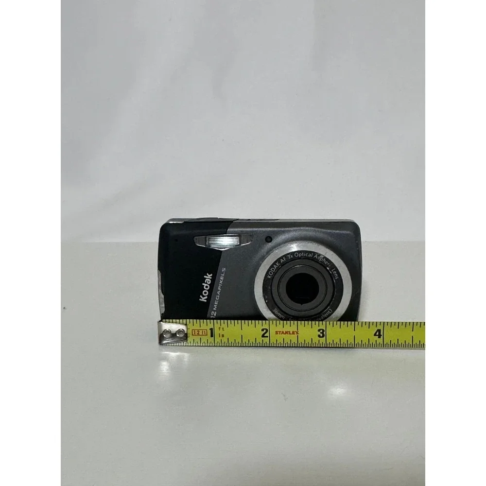 Kodak EasyShare M530 digital camera For Parts Only